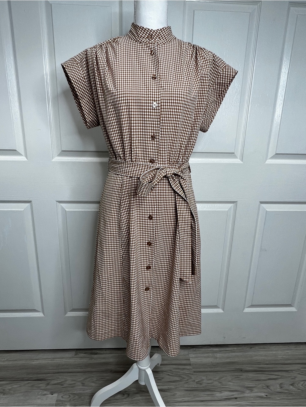 Calvin Klein Gingham Check Belted Shirtdress Size 4 Brown White